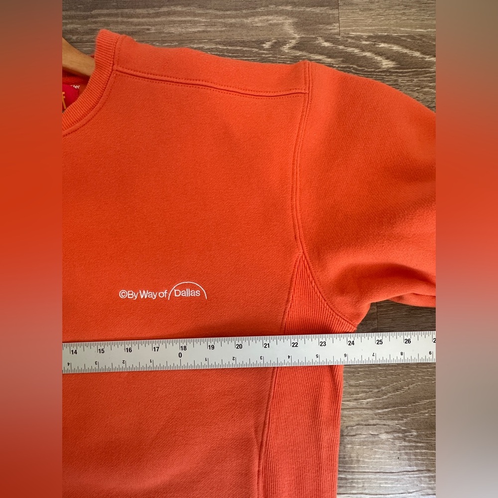 By way of Dallas skyline crewneck pullover sweatshirt‎ Size Large - Picture 9 of 11